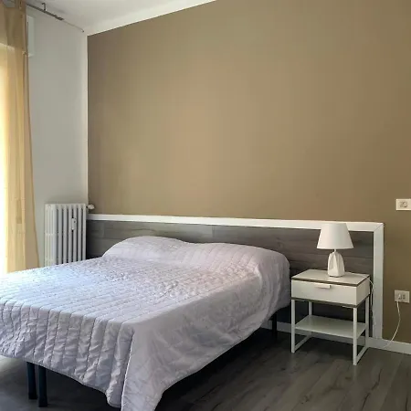 Apartment La Dell' Arco Parma